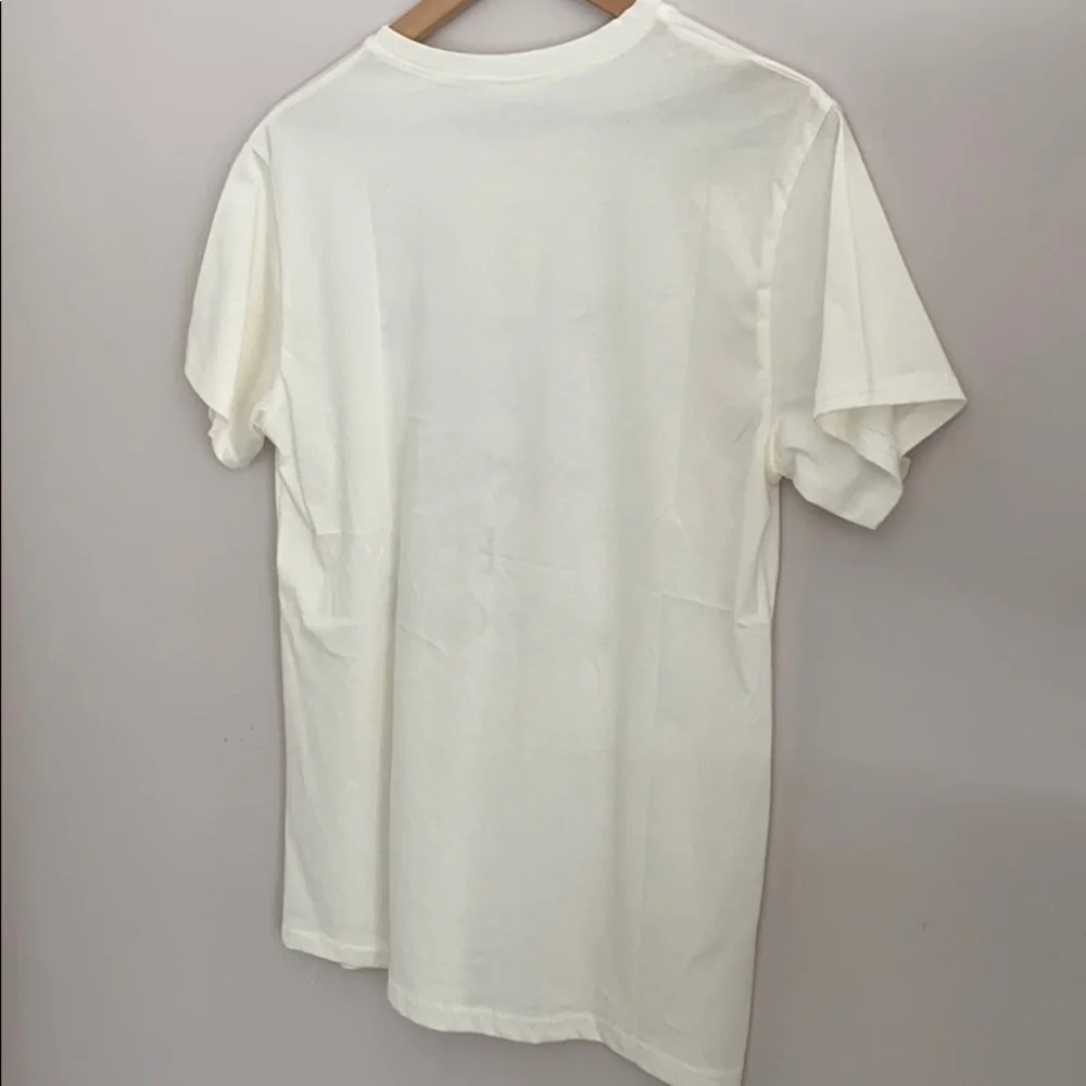 Huameilai Graphic Tee, Size‎ XL, NWT